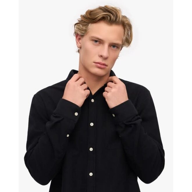 Classic Organic Flannel Shirt in Deep Black