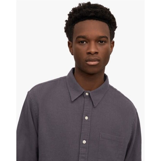 Classic Organic Flannel Shirt in Lava Grey