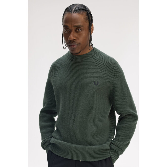 Lambswool Raglan Jumper in Court Green