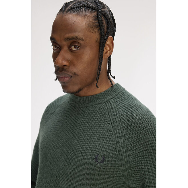 Lambswool Raglan Jumper in Court Green
