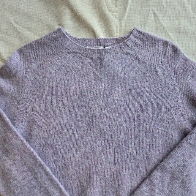 Supersoft Shetland Jumper in Heliotrope