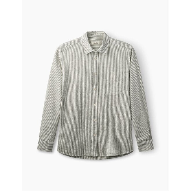 Maple Seersucker Shirt in Light Blue/Stripe