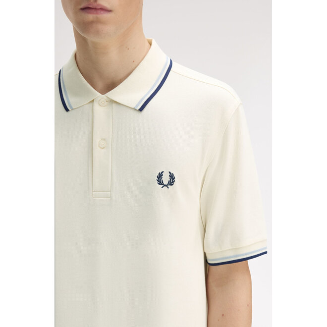 Twin Tipped Fred Perry Shirt in Ecru/Dusky Blue/French Navy