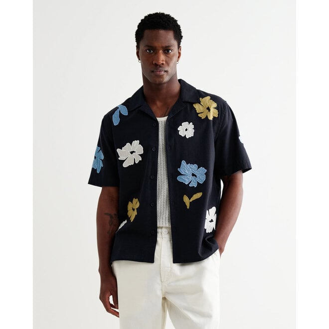 Didcot Flower Applique Shirt in Navy