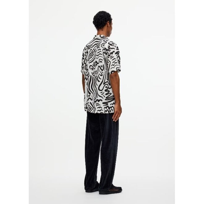 Aerosol Viscose Shirt in White/Black