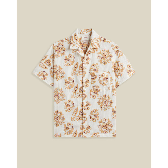 Victoria Vacation Shirt in Ecru