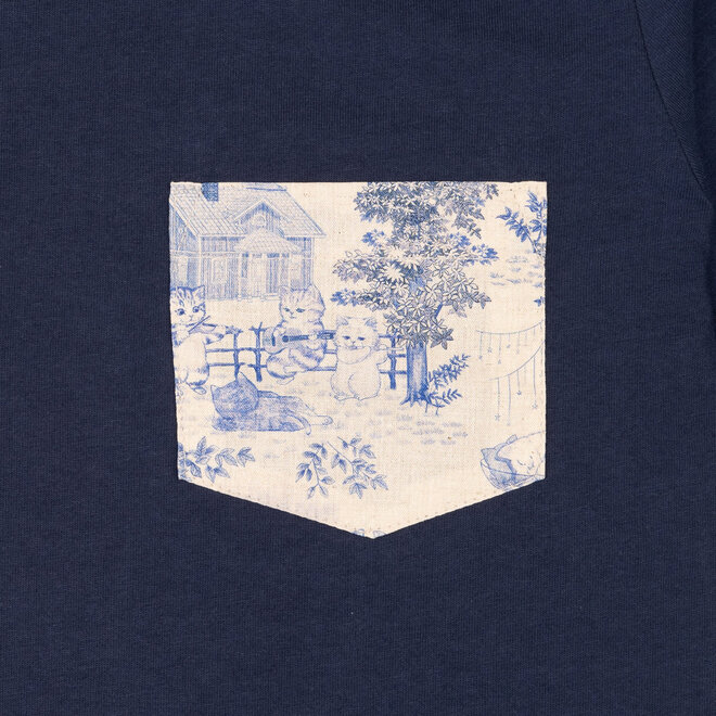 Pocket Tee in Navy/Linen Cats