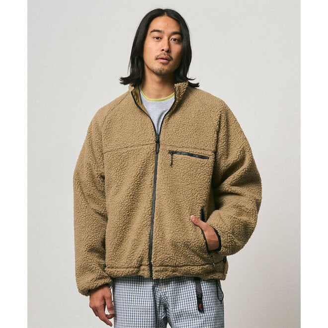 Reversible Sherpa Jacket in Beige/Tan