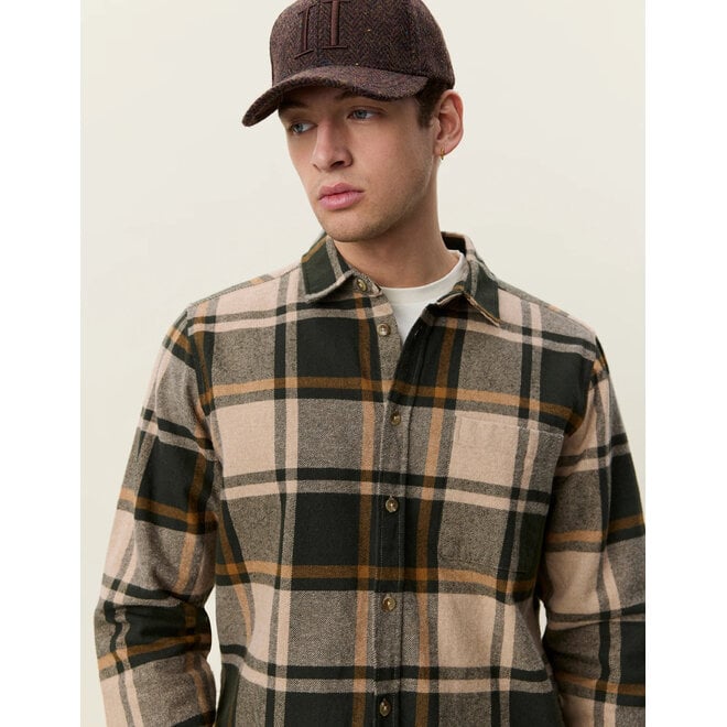 Check Flannel Shirt in Rosin Green