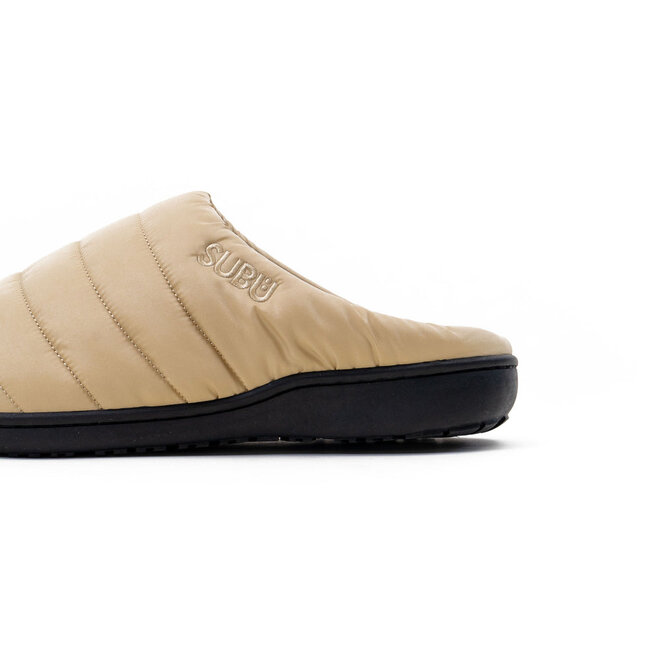 Slippers in Beige