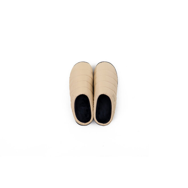 Slippers in Beige