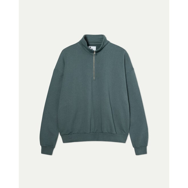 Raposo Quarter-Zip Sweatshirt in Balsam Green