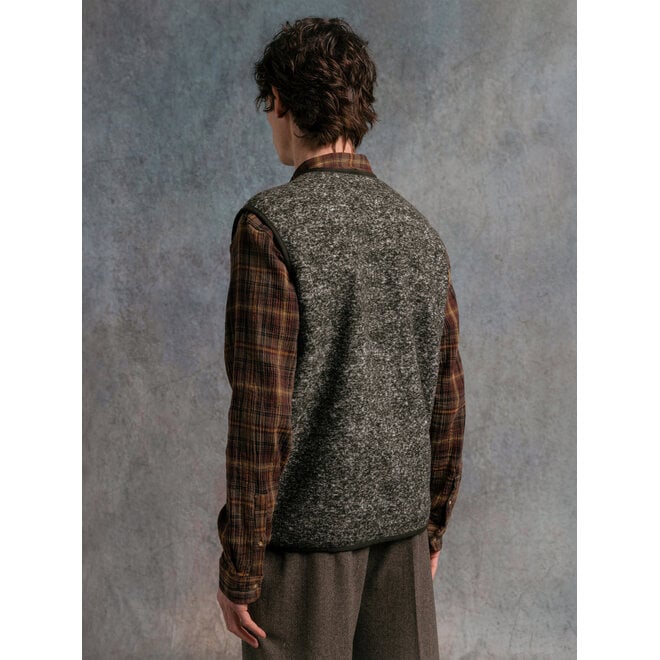Bute Vest in Olive
