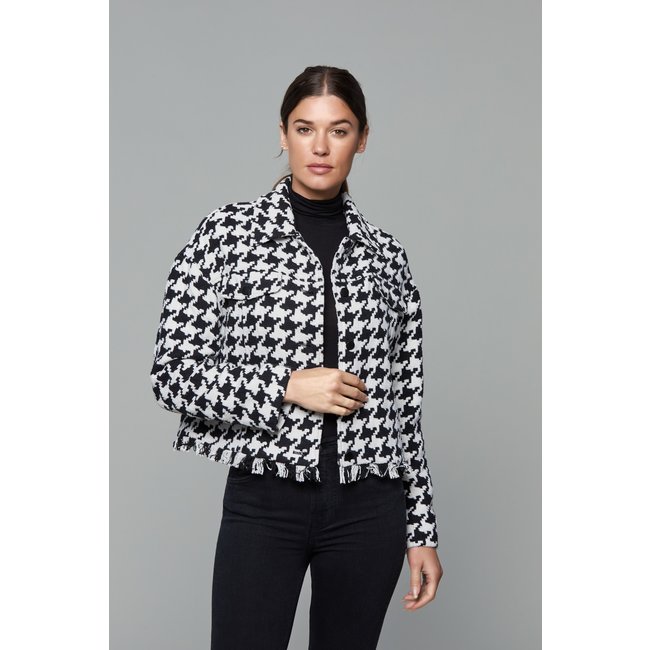 Dolce Cabo Houndstooth Short Jacket 