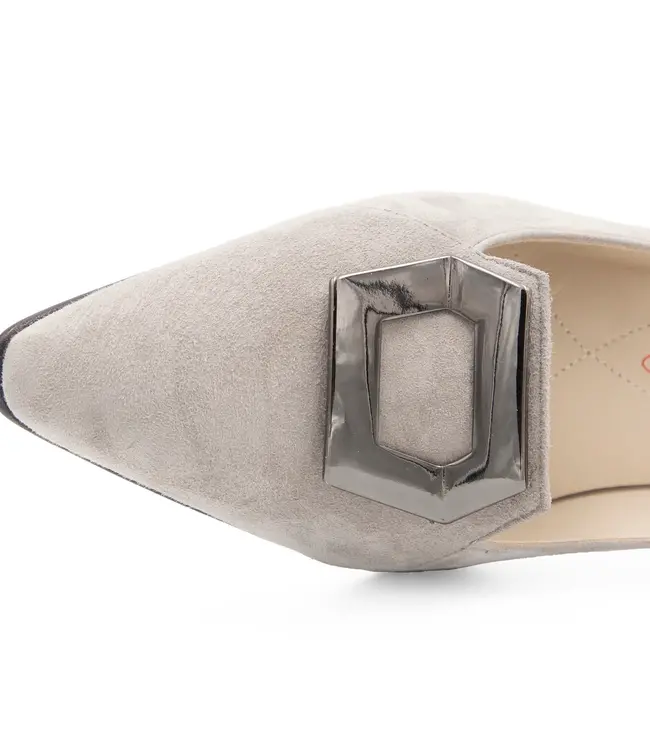 Amalfi by Rangoni Amalfi Istrice Lt. Grey Suede Buckle Pump