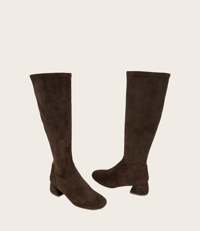 Gentle Souls Ella Choc Stretch Suede