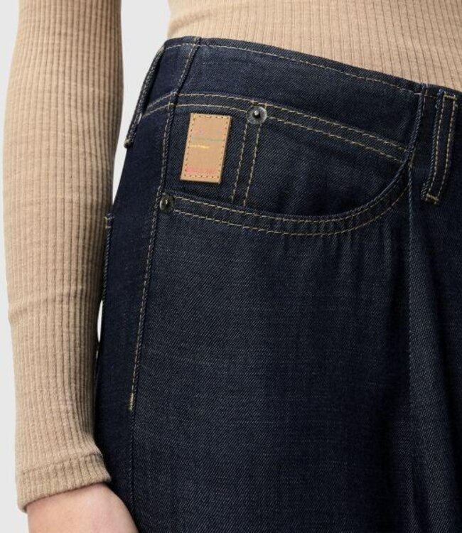 Naila Dark Baggy Denim