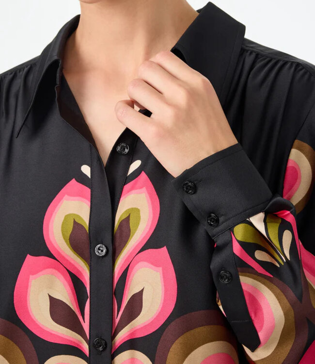 Trina Turk Cassavetes Border Print Top