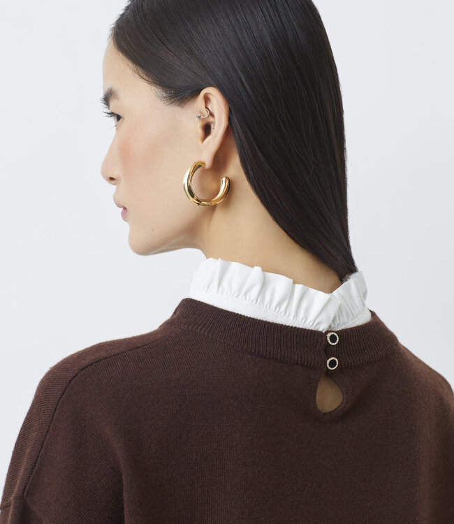 Suncoo Brown Sweater w/White Collar