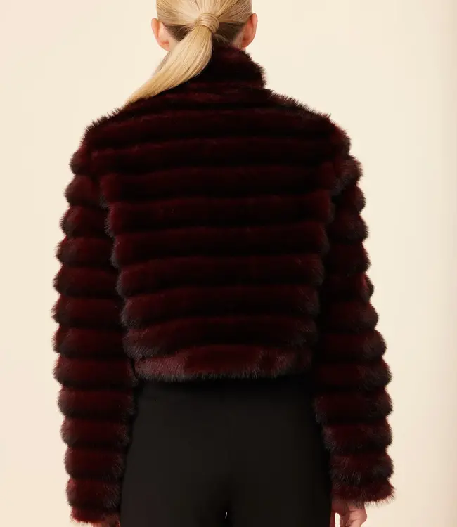 Dolce Cabo Wine  Faux Fur Grooved Zip Jacket