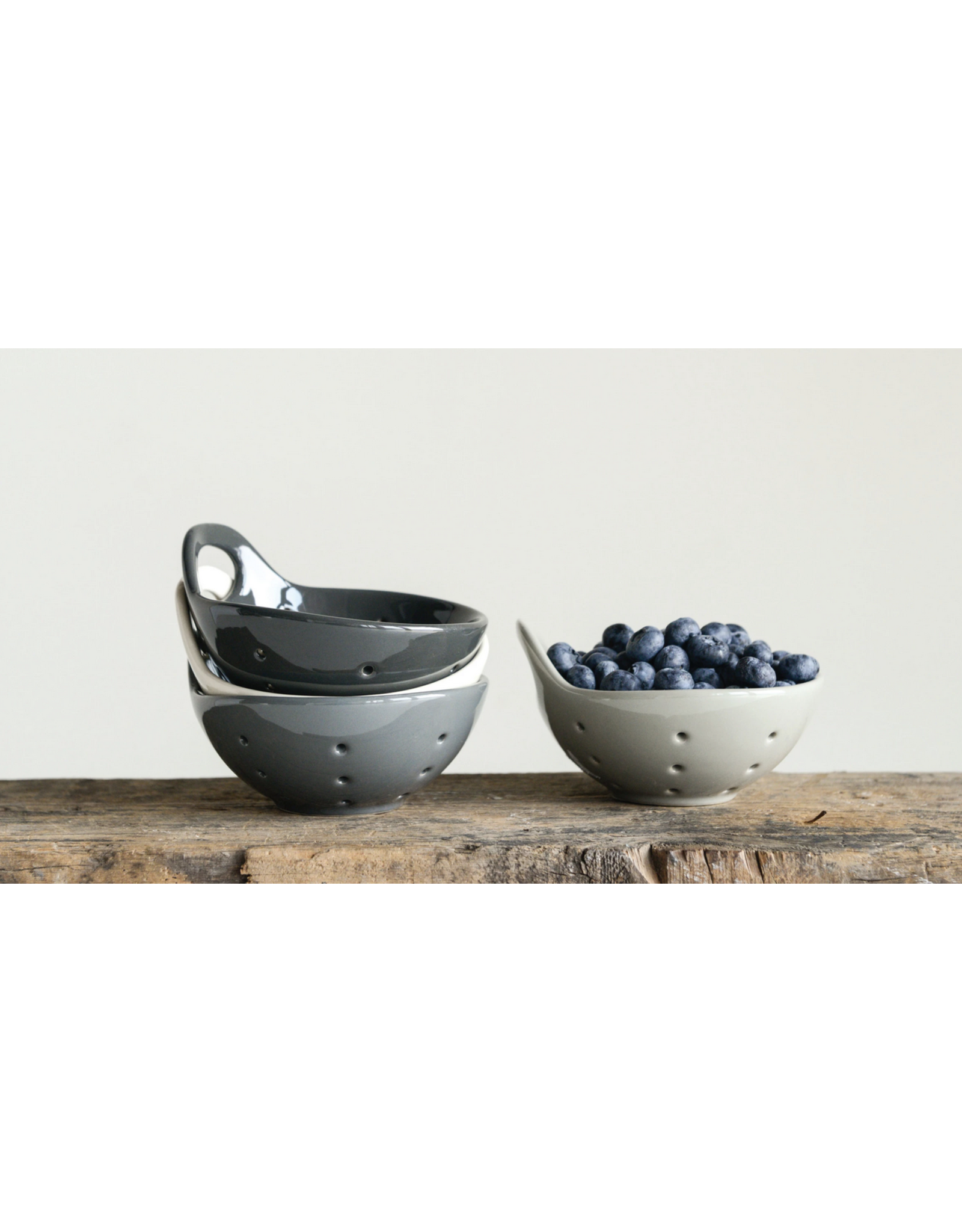 Creative Co-Op Round Stoneware Berry Bowl Natural Colors