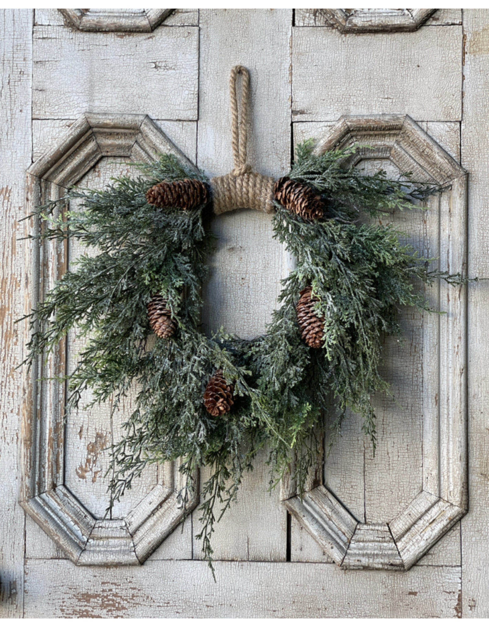Lancaster & Vintage Silver Thread Cedar Wreath, 16"