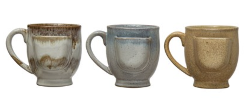 https://cdn.shoplightspeed.com/shops/634143/files/52014298/creative-co-op-stoneware-mug-with-tea-bag-holder.jpg