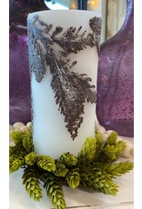 Fantastic Craft Pinecone Fountain Candle