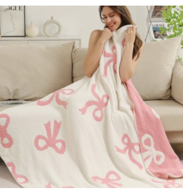 Queens Design Patterned Chenille Blanket