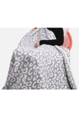 Queens Design Patterned Chenille Blanket