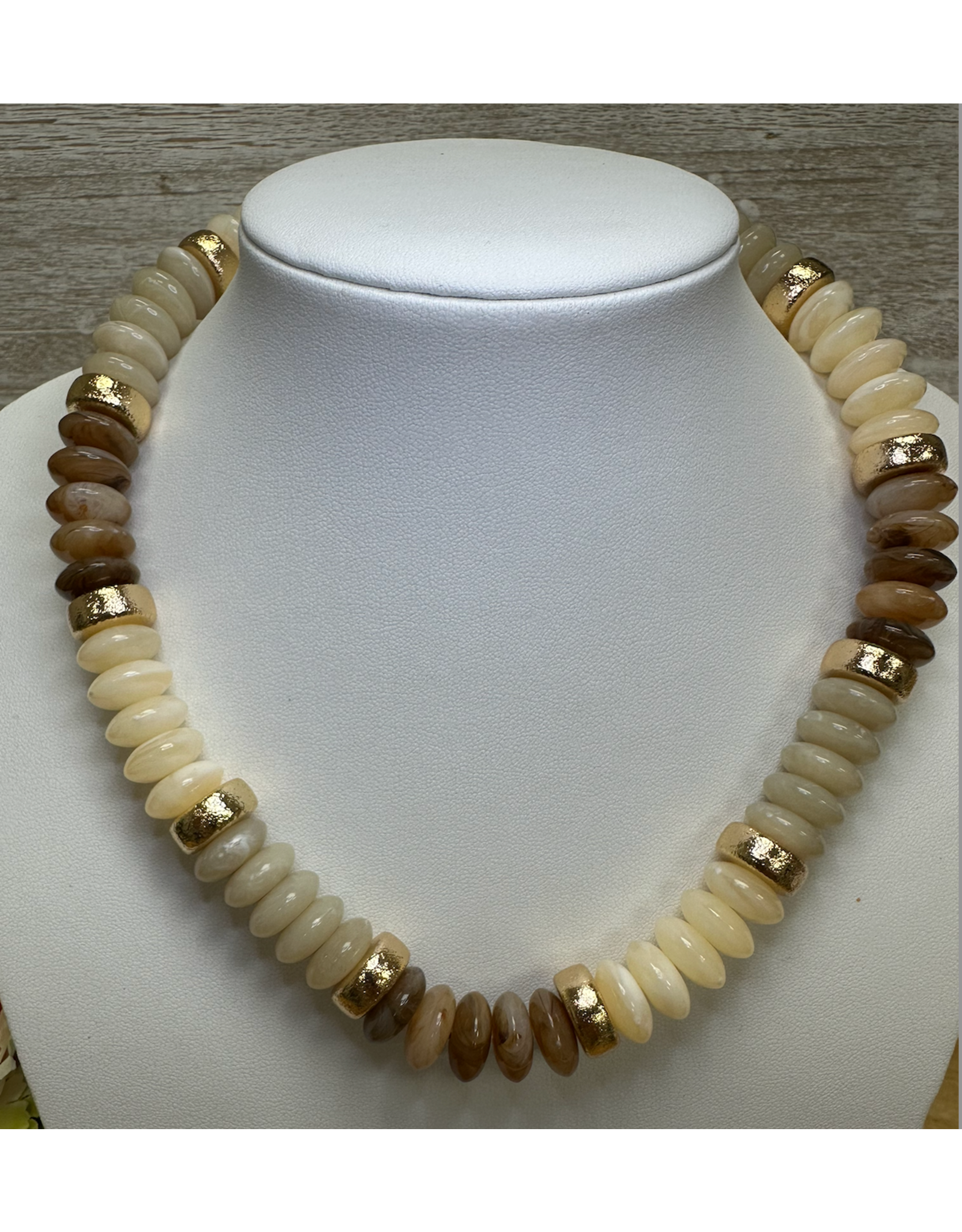 Golden Stella Saraha Sands Necklace
