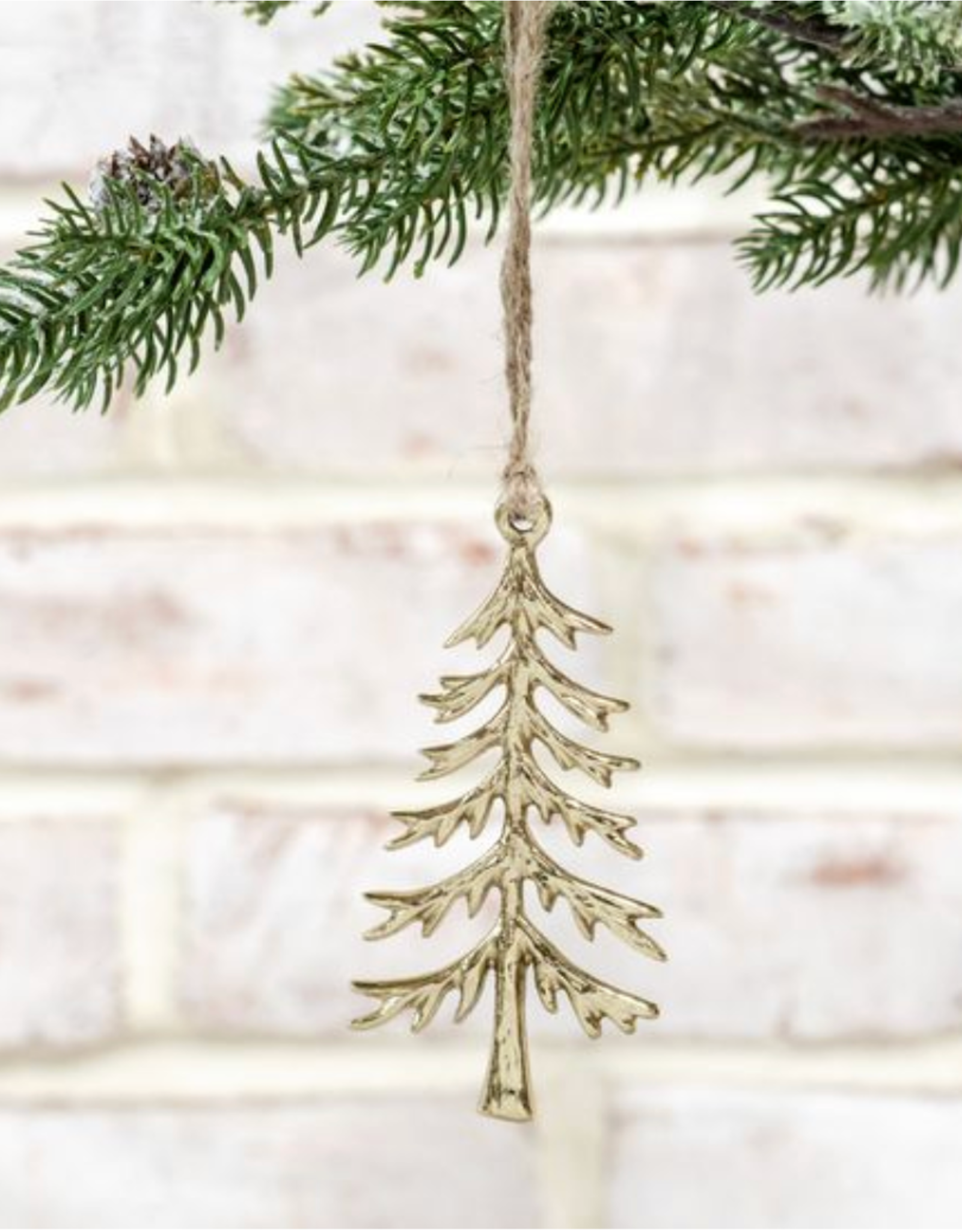 PD Home & Garden Gold Tree Ornament, 3.9"