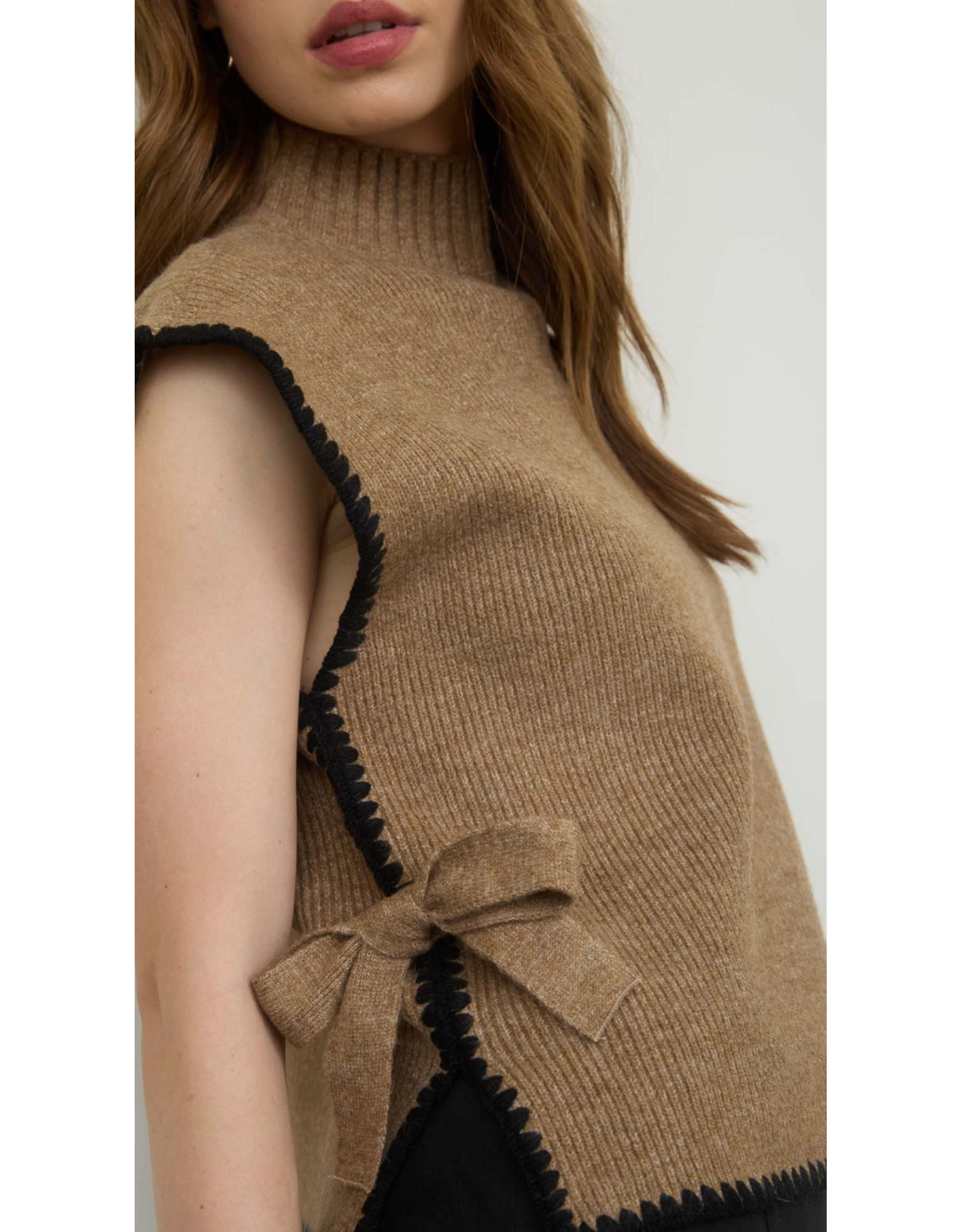 Blu Pepper Bow & Stitch Sweater Vest