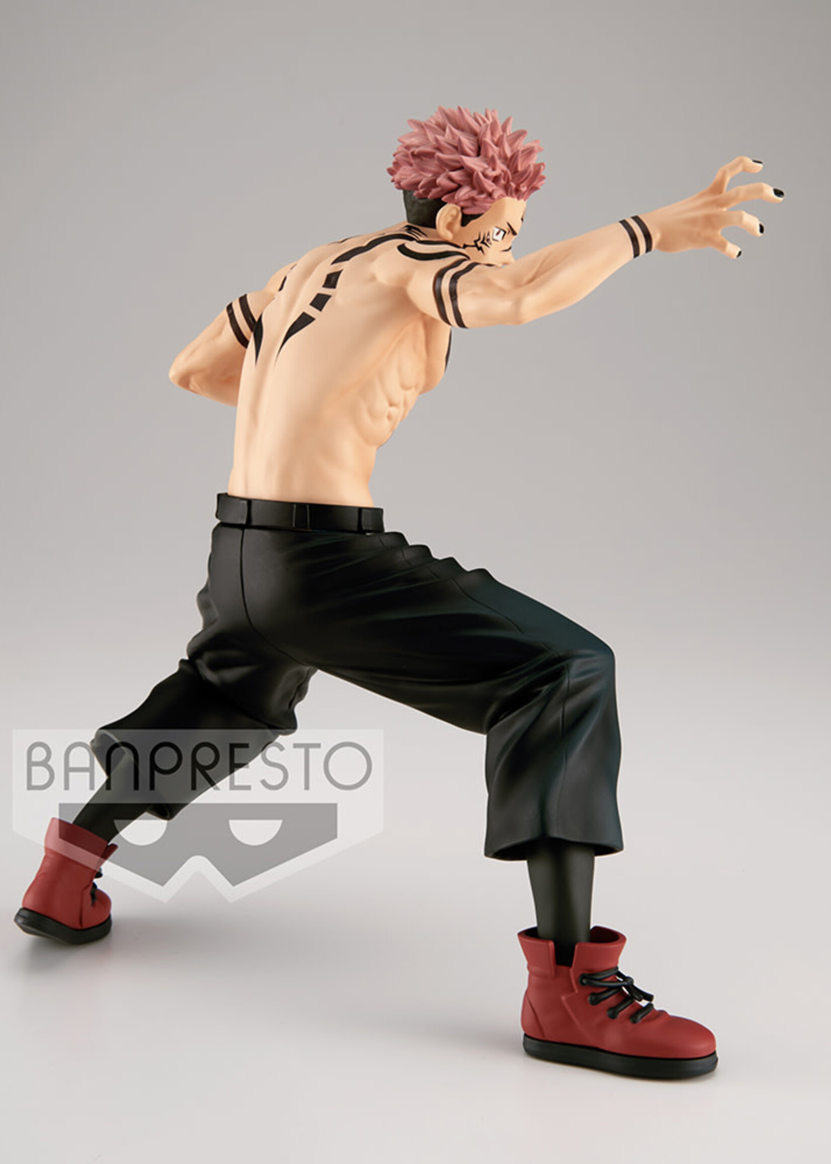 Banpresto Jujutsu Kaisen Sukuna Figure gray