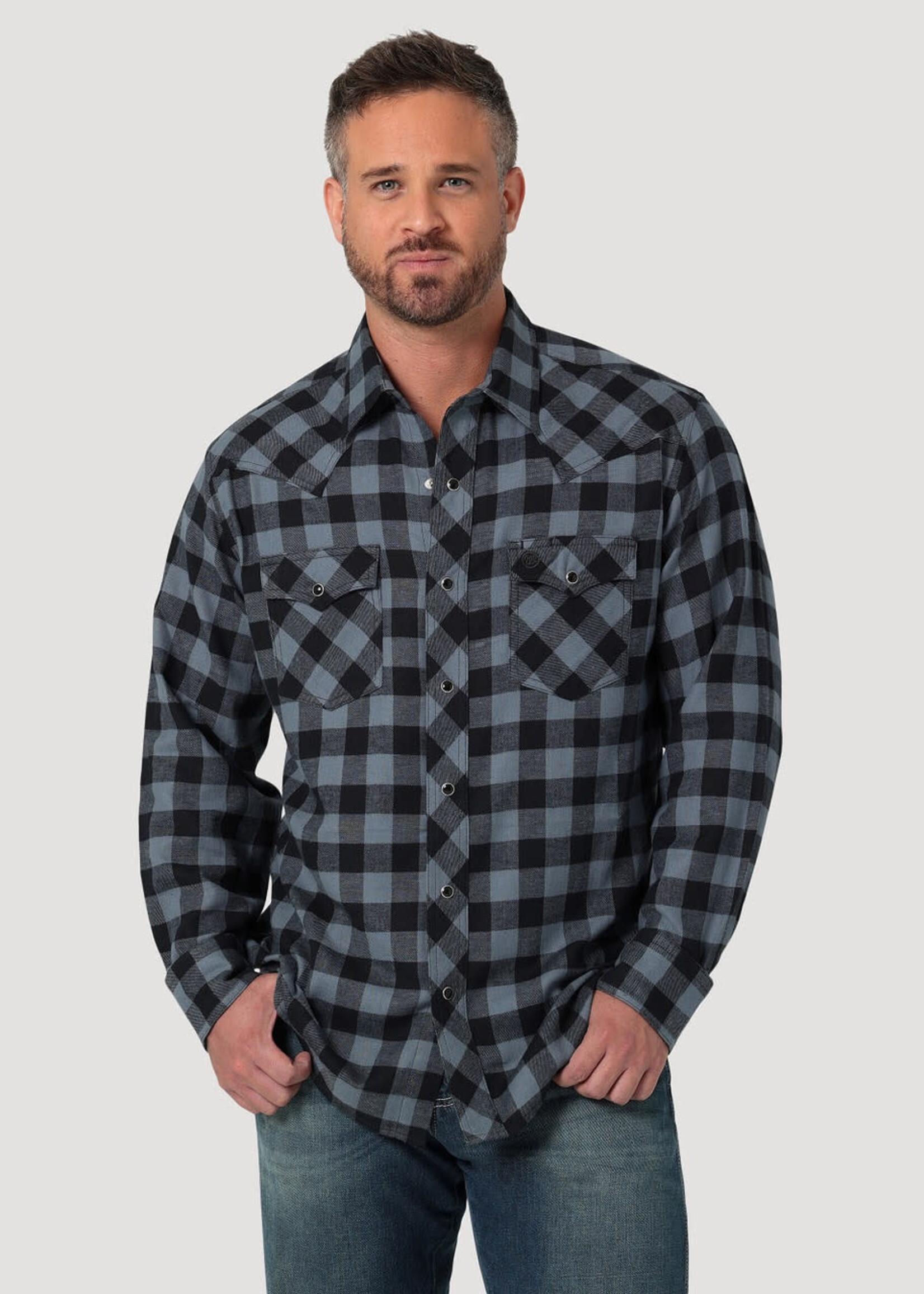 Wrangler Men's Retro Flannel Long Sleeve Shirt  112330472