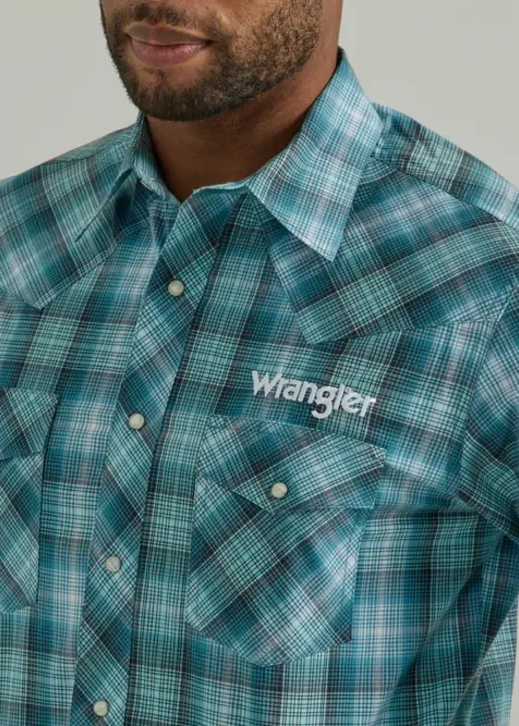 Wrangler Men's Western Logo Long Sleeve Snap Shirt - 112330339