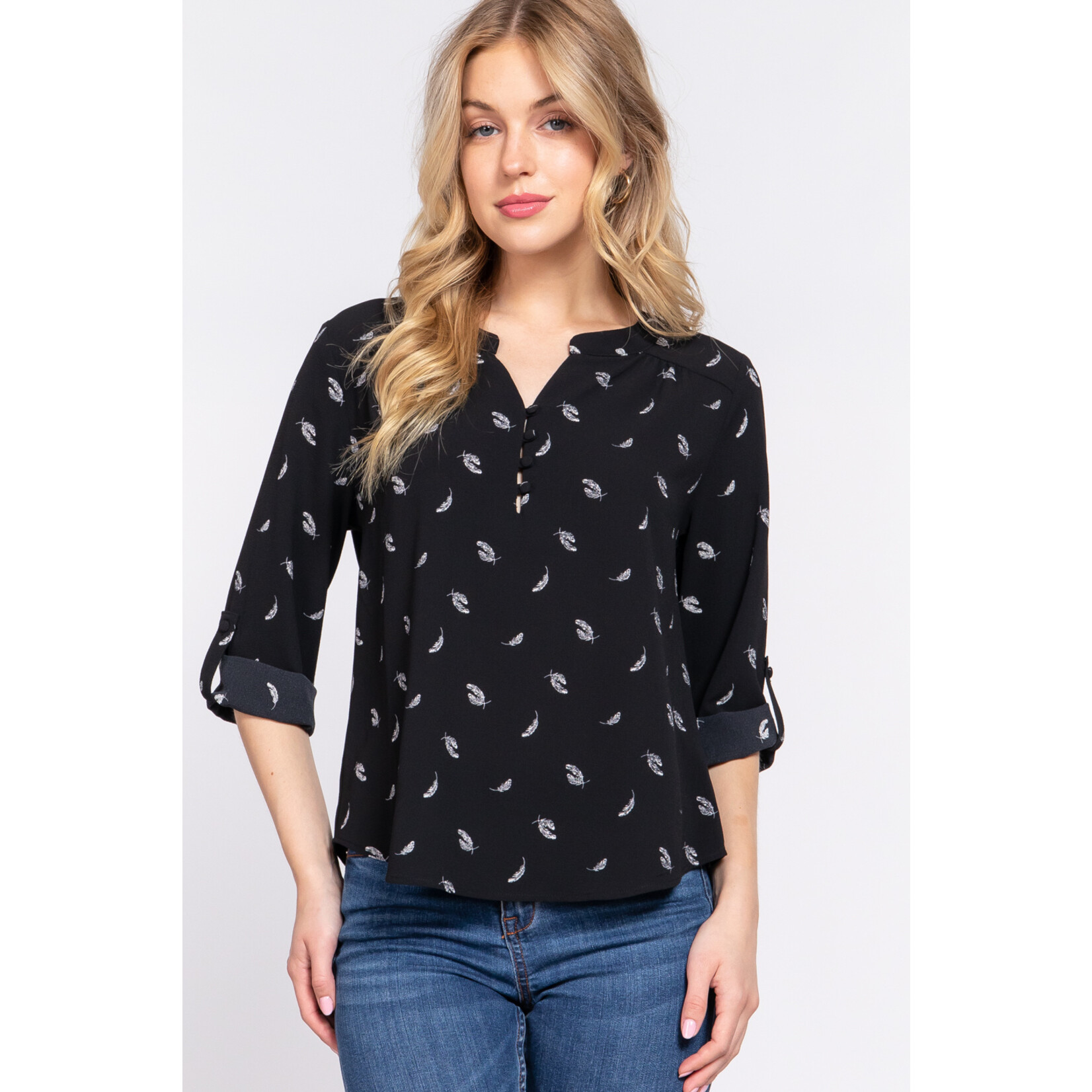 ACTIVE USA, INC. Active USA - Women's 3/4 Sleeve Printed Woven Blouse - T13657