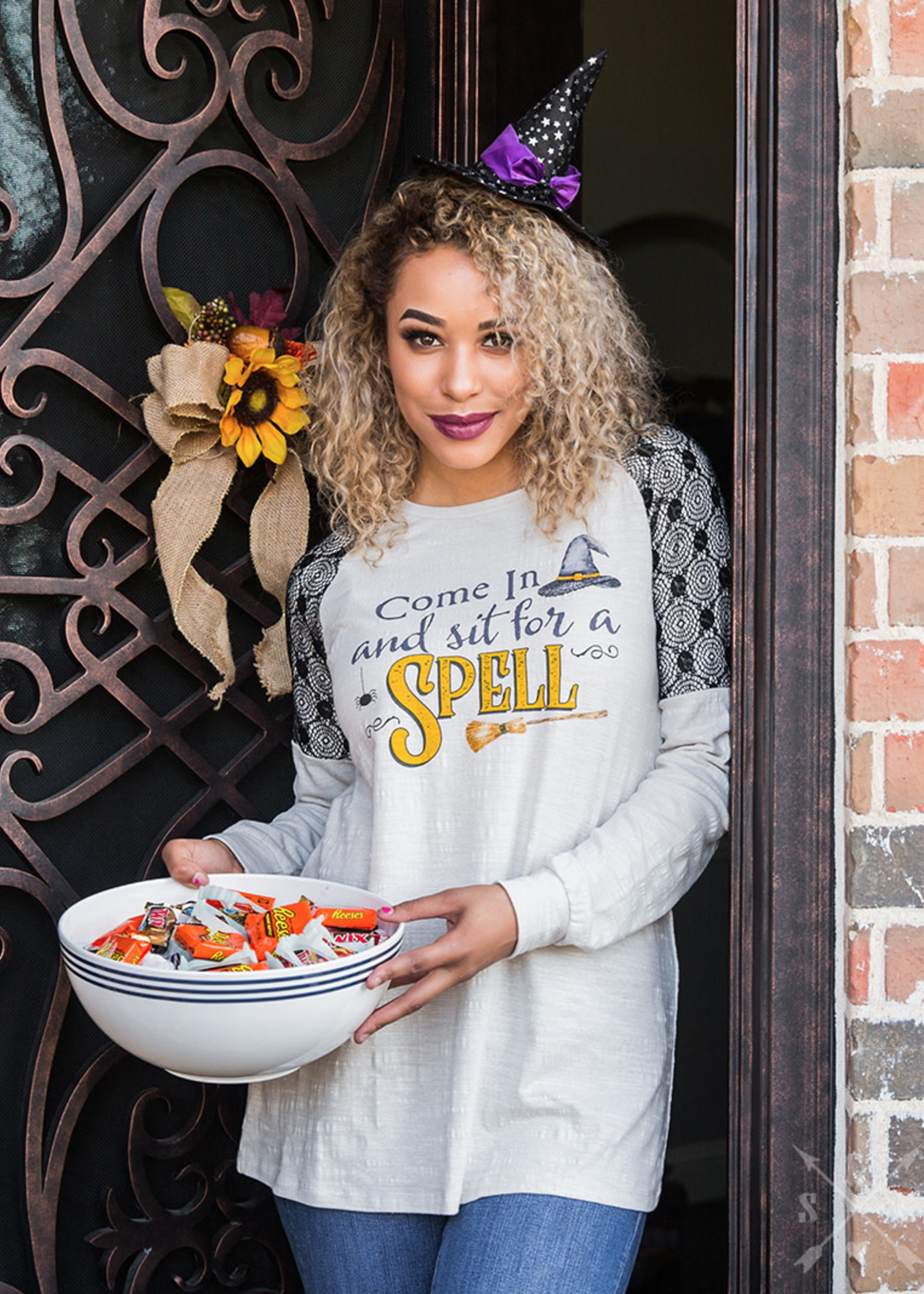 Come In and Sit for a Spell Long-Sleeve Tee
