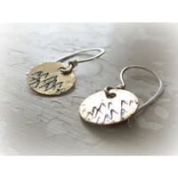 CONTEMPO CONTEMPO STAMPED MTN EARRINGS