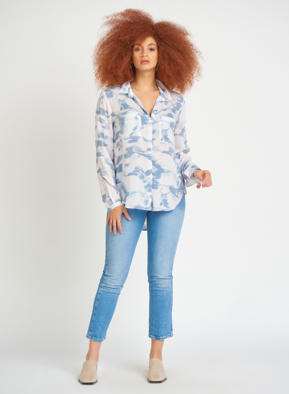 LS PRINTED BUTTON FRONT BLOUSE