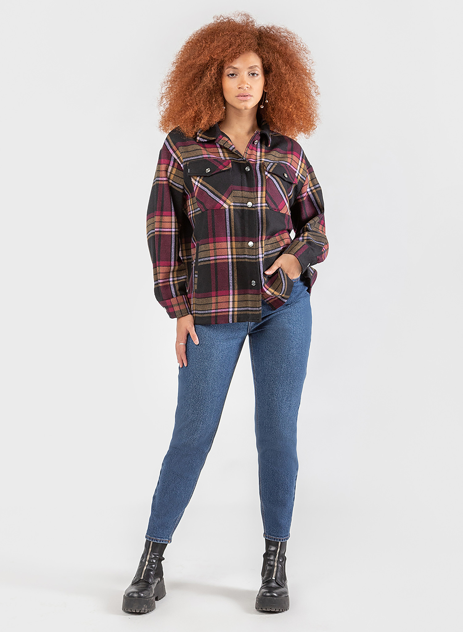 OVERSIZED PLAID SHIRT JACKET