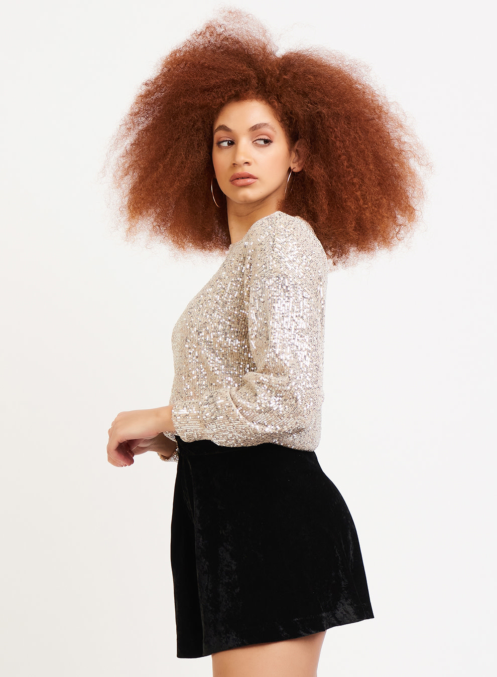 ALL OVER SEQUIN CREWNECK TOP