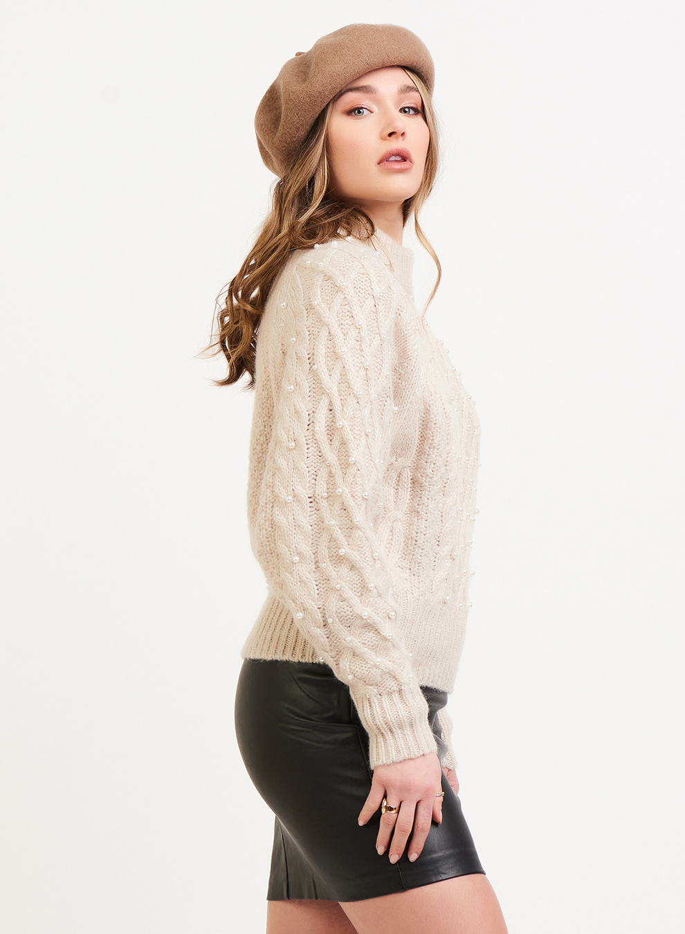 CABLE KNIT SWEATER WITH PEARLS