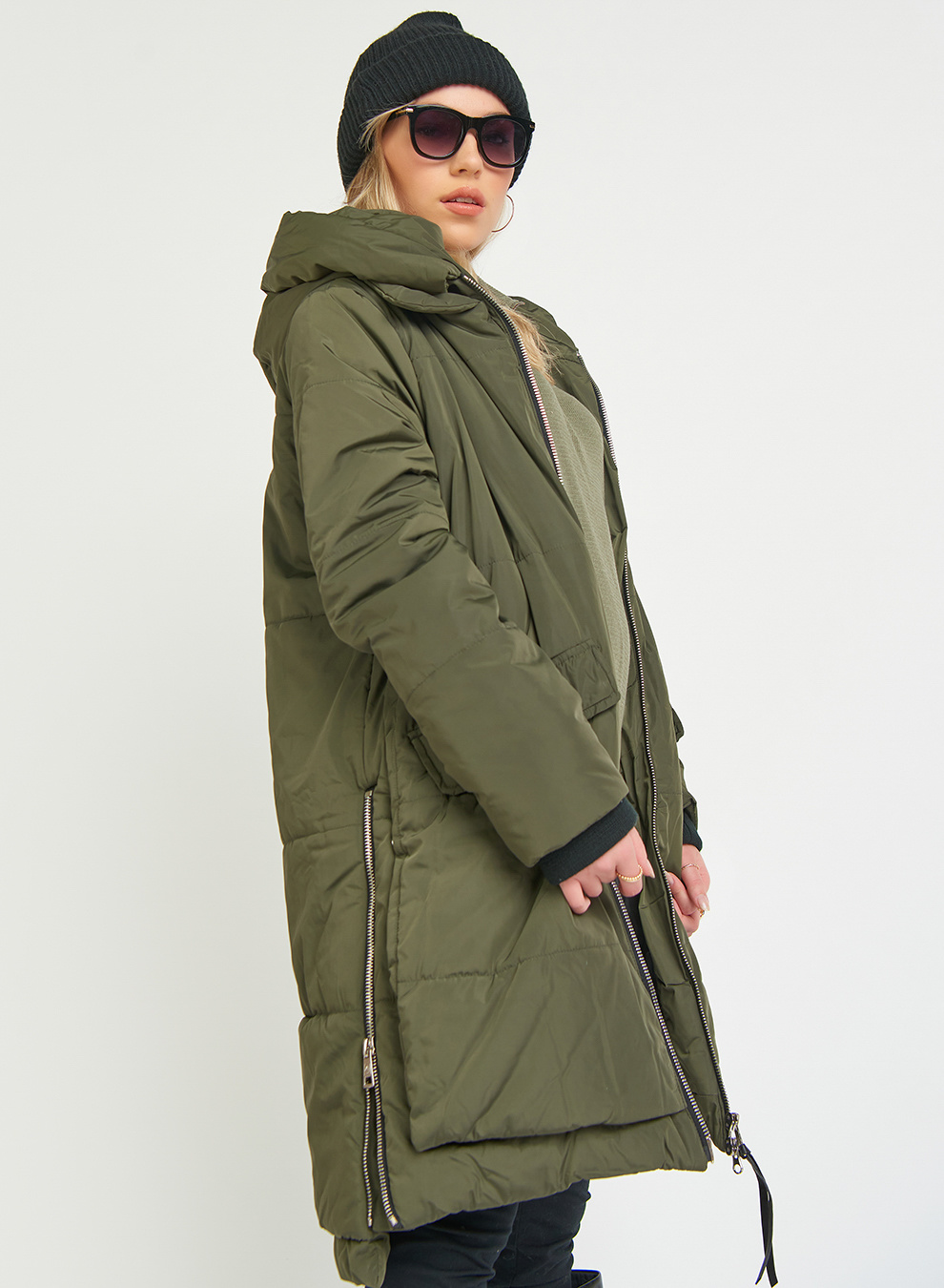 HOODED PUFFER JACKET