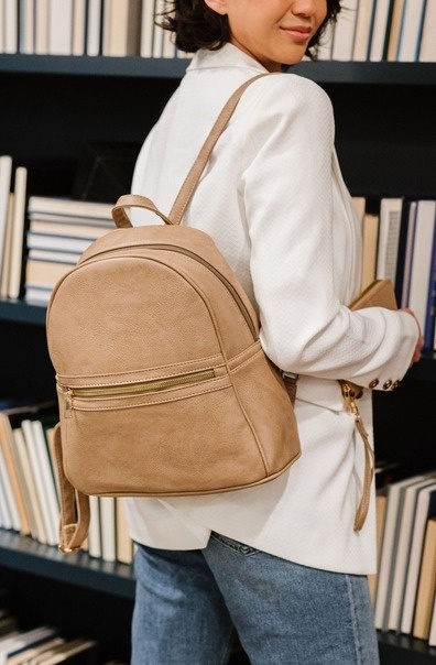MODERN & CHIC HARPER BACKPACK CARRY ALL + WALLET