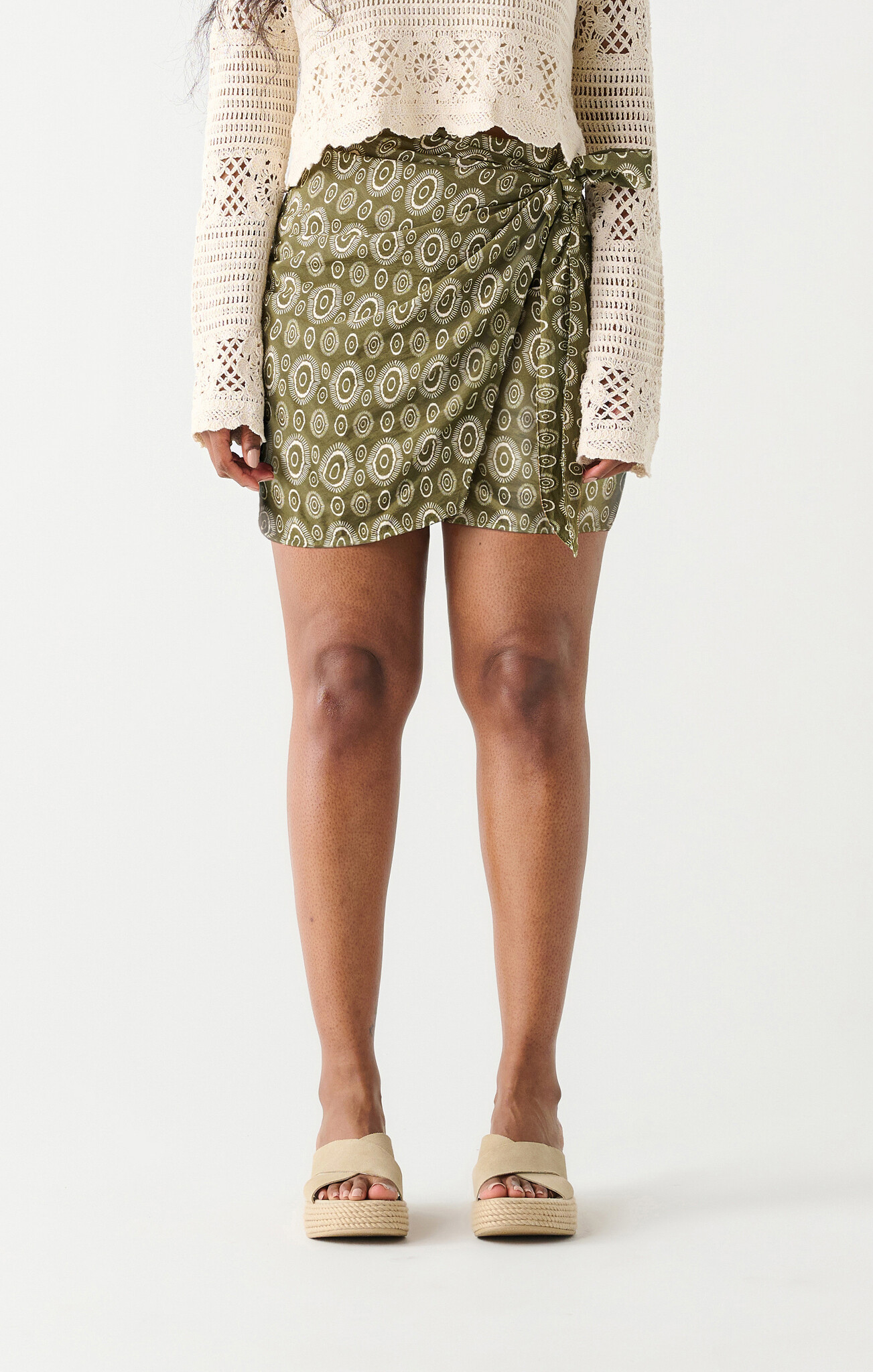 PRINTED SKORT WITH KNOT