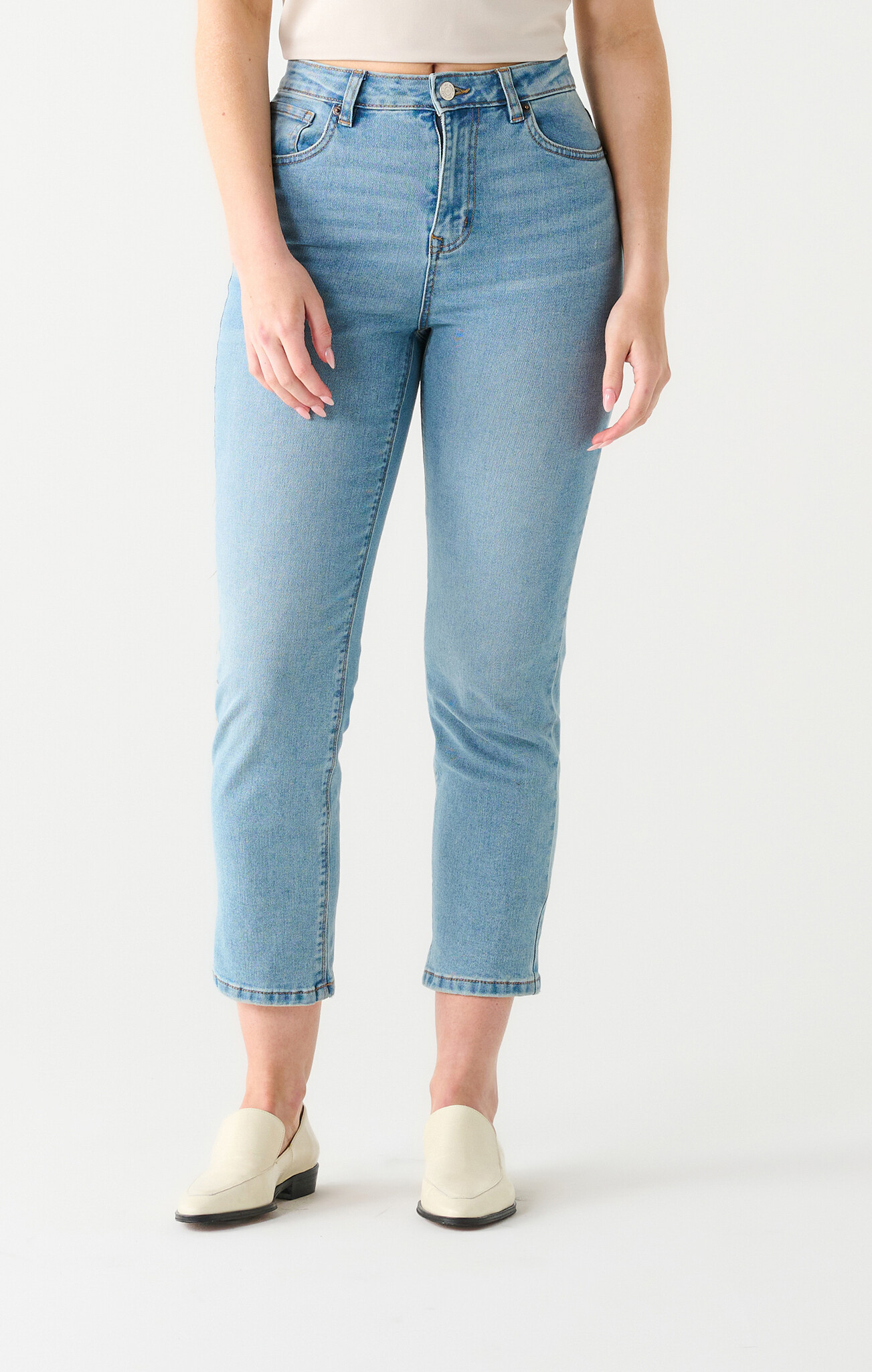 HIGH RISE RELAXED STRAIGHT JEAN