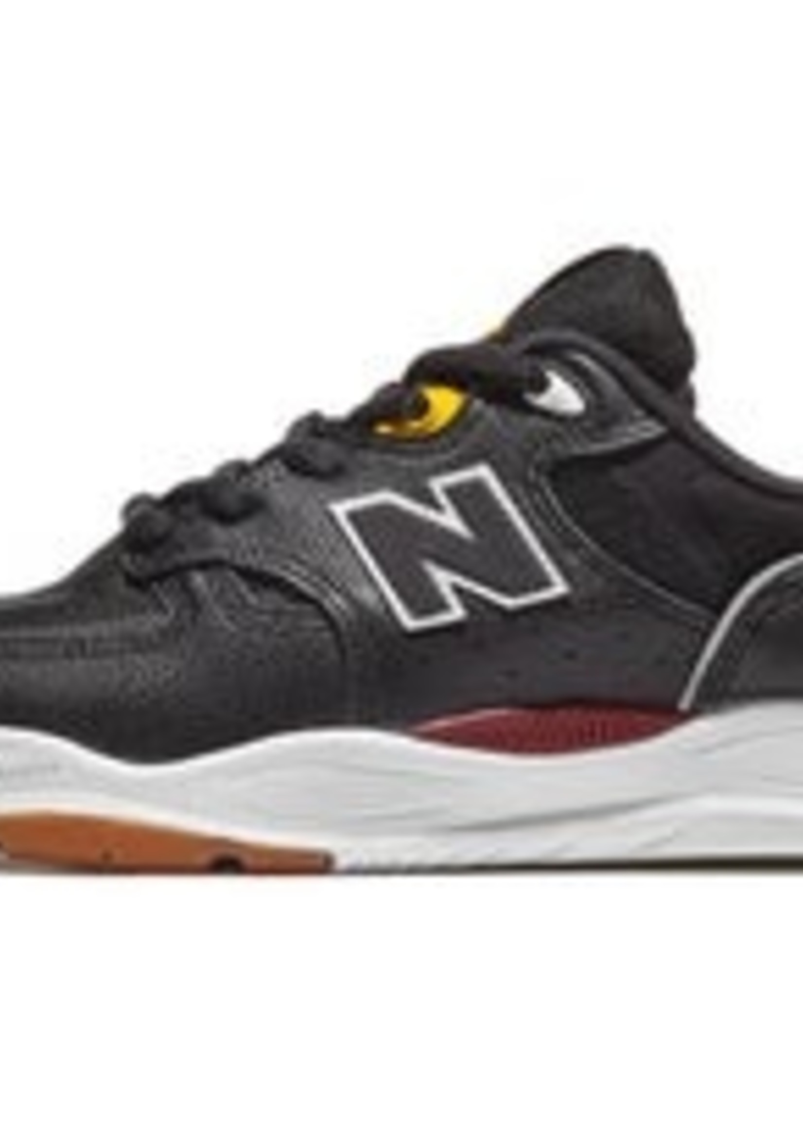 new balance white and black sneakers