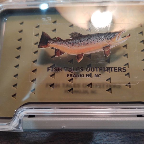 NEW PHASE Fish Tales Silicone Slim Fly Box 5.35 X 3.75 X.6
