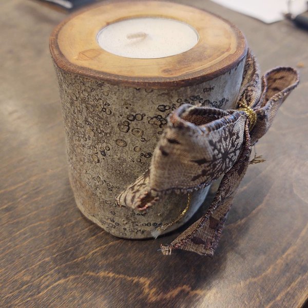 WAGON PEDDLER Aspen Log Tea Candle